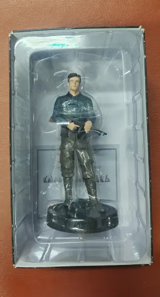 Figura Bucky Barnes Marvel Movie Collection