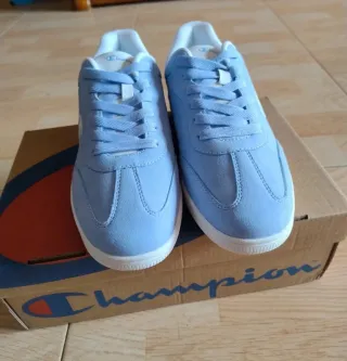 Zapatillas Champion Azul y Blanco
