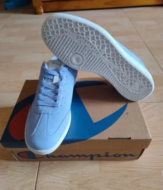 Zapatillas Champion Azul y Blanco