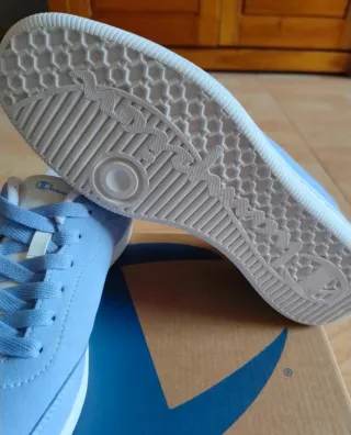 Zapatillas Champion Azul y Blanco