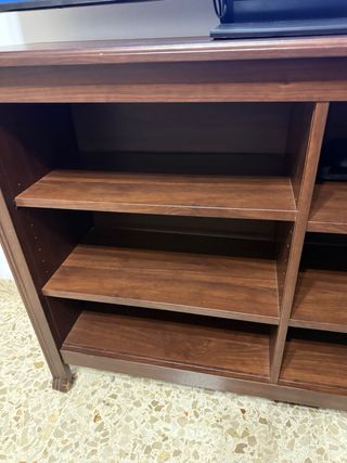 Aparador y estantería Ikea Lanesund marrón