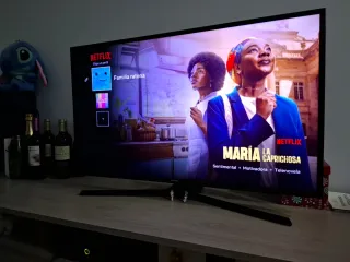 Smart TV Samsung 40" negra