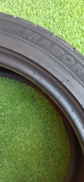 2 Gomas Usadas 225/45/17 94Y Mabor