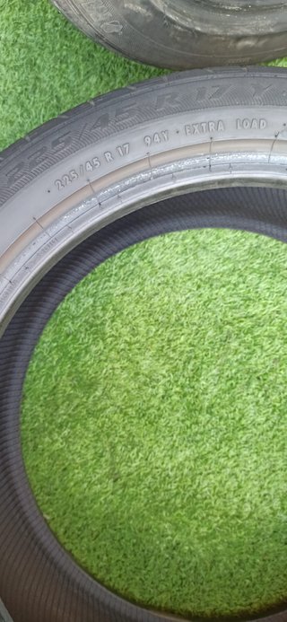 2 Gomas Usadas 225/45/17 94Y Mabor