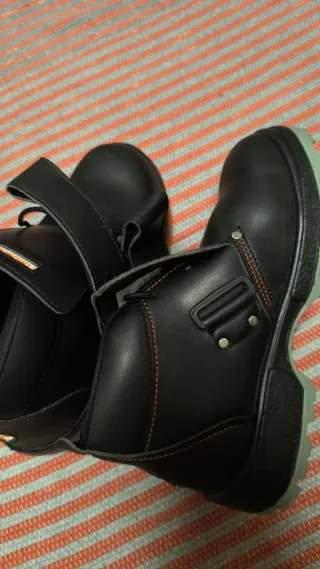 Botas de seguridad Robusta negras