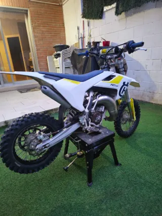 Motocross Husqvarna TC 65  ktm gas gas