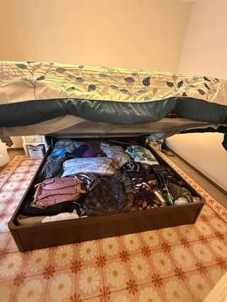 Cama doble con canapé