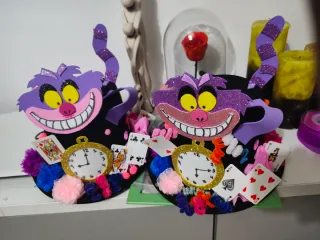 Gorro artesanal carnavales Alicia País Maravillas