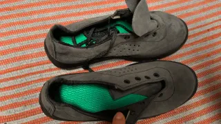 Botas de seguridad grises