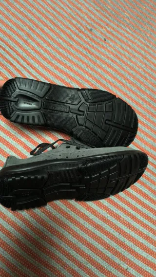 Botas de seguridad grises