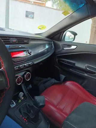 Alfa Romeo Giulietta 2012