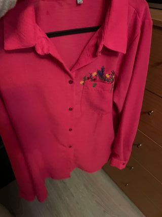 Camisa rosa bordada 40/42 Regalo san Valentín