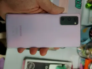 Samsung S20 FE 128GB + funda y cargador