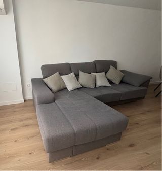 Sofá chaise longue gris