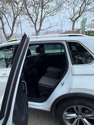 Volkswagen Tiguan R-Line 240 CV DSG 4motion