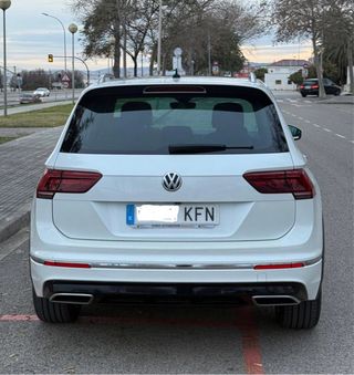 Volkswagen Tiguan R-Line 240 CV DSG 4motion