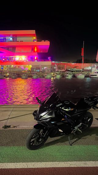 Yamaha yzf R125 2025 Negra
