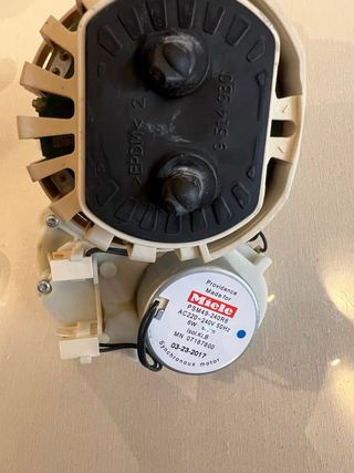 Bomba circulación Miele Mppw 01-31/4 10116772