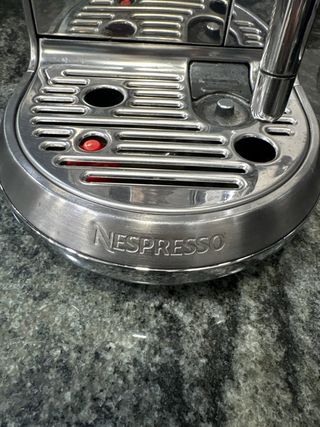 Cafetera Nespresso Acero Inoxidable