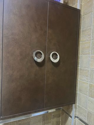 Mueble de baño madera y cristal en perfecto estado