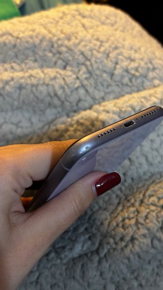 iPhone 11 128GB Morado