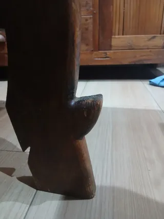 Mesa de madera con 6 sillas