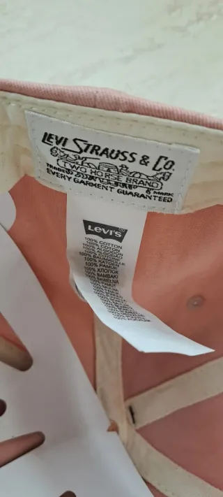 Cappellino Levi's Rosa