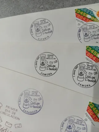 Lote 13 sobres 1er día Código Postal 1987