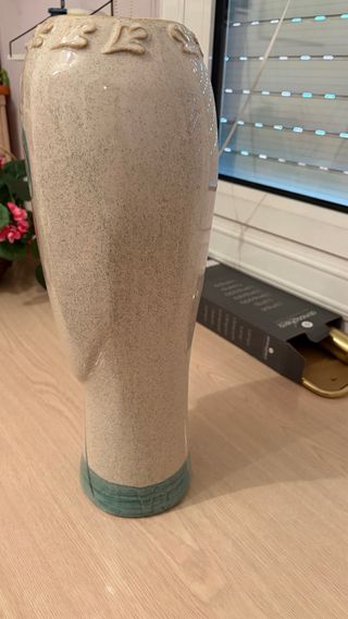 Figura cerámica rostro abstracto