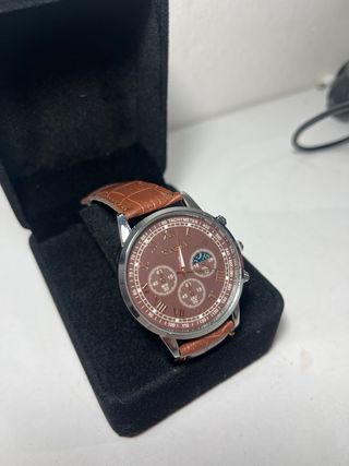 Reloj Geneva Marrón Elegante