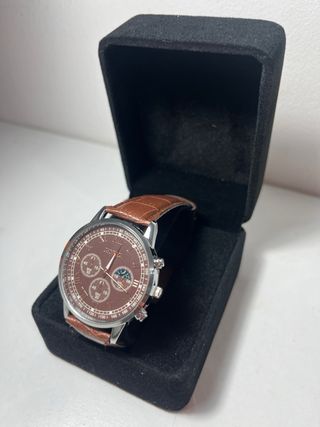 Reloj Geneva Marrón Elegante