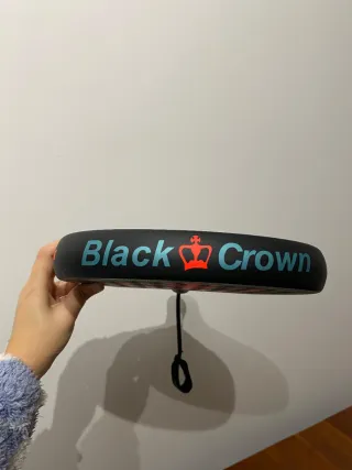 Pala de pádel Black Crown especial 16k 2023