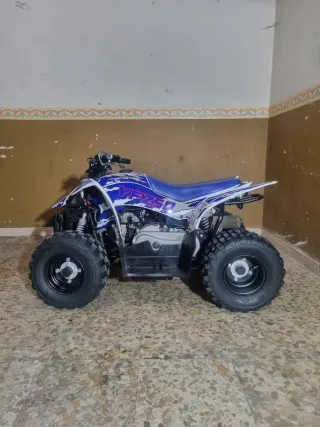 Quad Yamaha YFZ 50