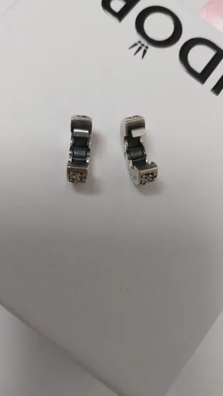 Lote 2 charms separadores Pandora.