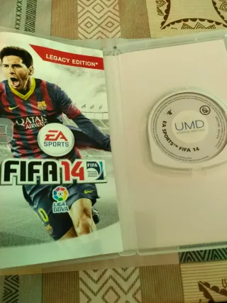 FIFA 14 Legacy Edition PSP