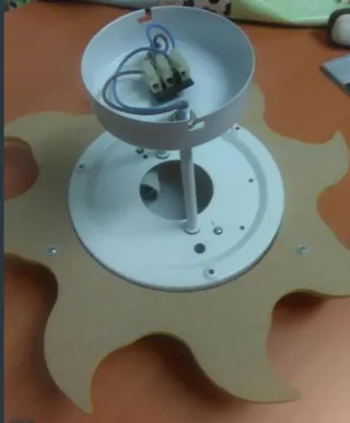 Lámpara juvenil sol azul y amarillo