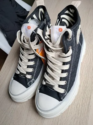 Botas Refresh Mujer Talla 38