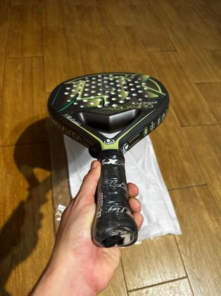 Pala de pádel alta gama LXF Valkyria