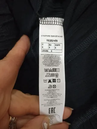 Pantaloni donna neri.