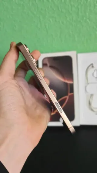 iPhone 16 Pro Max 256GB