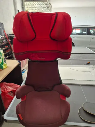 Silla coche Cybex roja