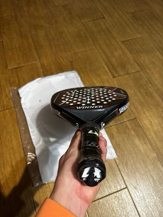 Pala de pádel Winner alta gama