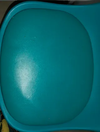 4 Sillas Nórdicas Azules y Multicolor