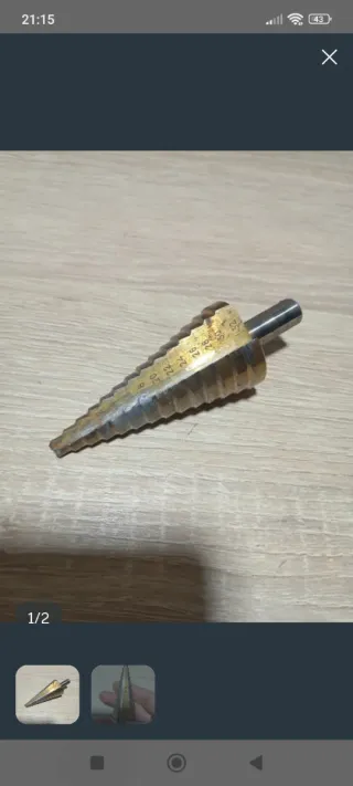 Coronas y brocas y cabeza