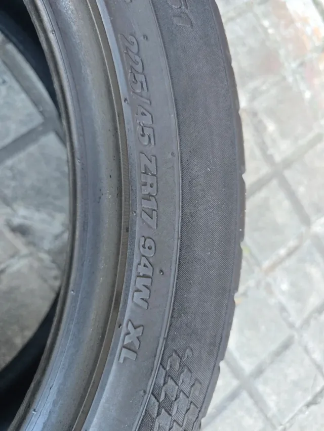 Neumáticos Michelin 225/45/17