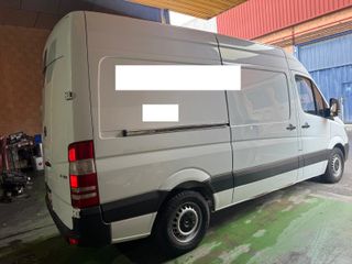 Mercedes-Benz Sprinter L2H2 3500KG
