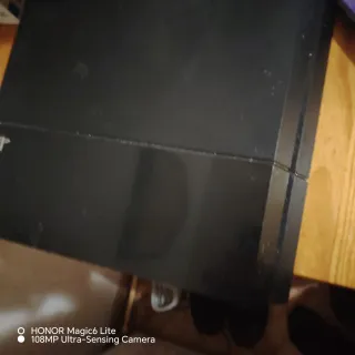 PS4 (Playstation 4) Negra sin mando