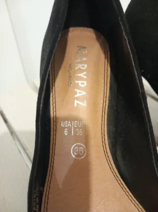Zapatos de tacón negros talla 36