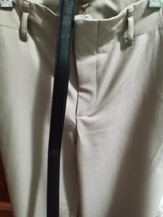 Pantalón de pinza elegante beige