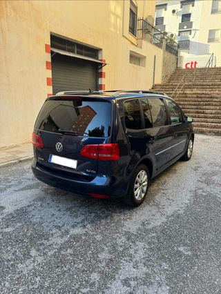 Volkswagen Touran 2011